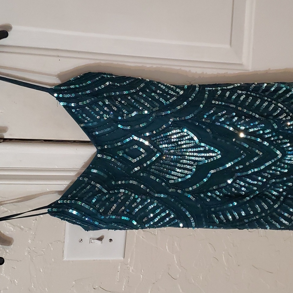 Jump Apparel Dress - Picture 3 of 12